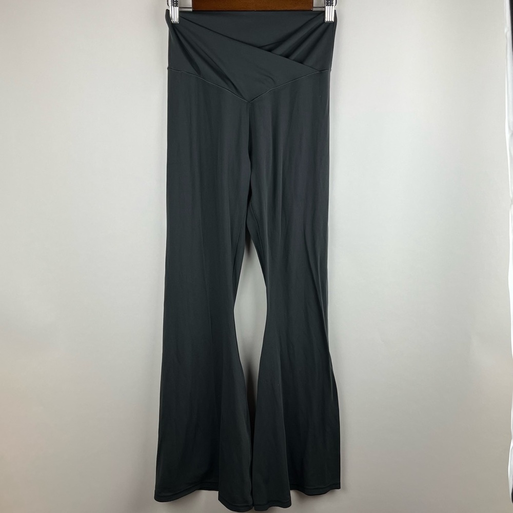 Aerie Real Me Cross Over Gray Flare Leggings Size Large